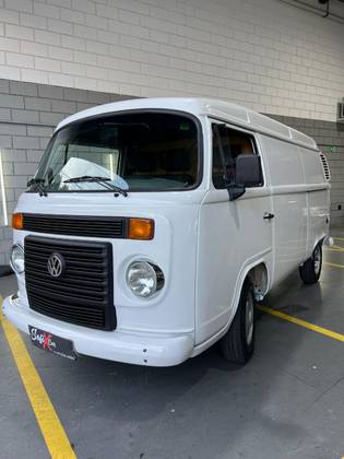VOLKSWAGEN KOMBI 1.4 MI FURGÃO 8V FLEX 3P MANUAL VOLKSWAGEN KOMBI 1.4 MI FURGÃO 8V FLEX 3P MANUAL